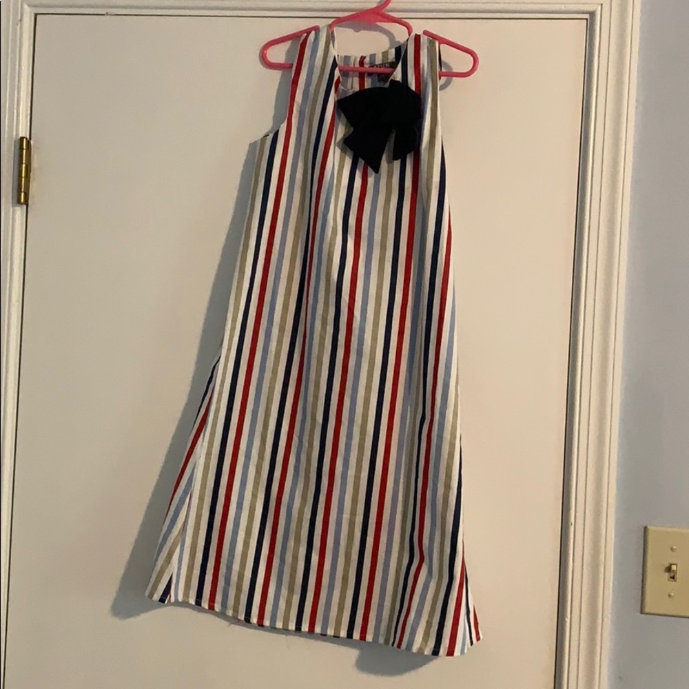 Cute multi color stripe dress with a navy bow